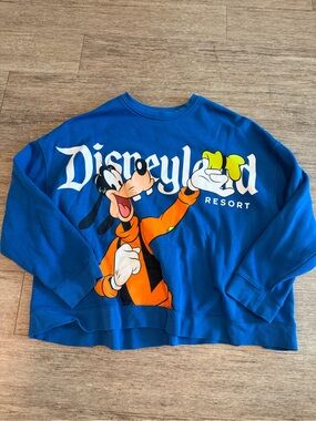 Disneyland Resort Goofy Crewneck